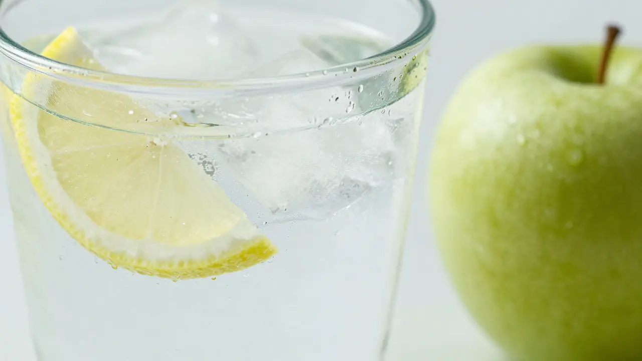 Citlivost zubů: Příčiny, domácí pomoc a profesionální léčba