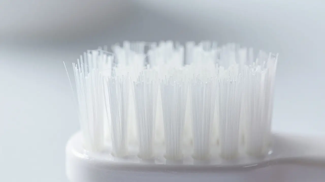 Jak dosáhnout dokonalé ústní hygieny s kartáčky Curaprox: Kompletní průvodce